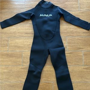 Aunua Children's Full Body 3mm Youth Wet Suit